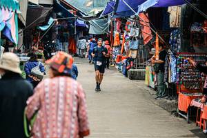 BIB: 
                            <button type="button" onclick="openModal(25385085)" class="btn btn-primary btn-sm float-right btn-popup" data-toggle="modal" data-target=".modal-high-quality">
                        <i class="fas fa-shopping-cart"></i> Add to Cart
                    </button>
                                            <button type="button" onclick="isThisMe(25385085, true)" class="btn btn-success btn-sm float-right btn-popup btn-isme hidden" data-toggle="tooltip" data-placement="bottom" title="นี่คือรูปของคุณใช่ไหม คลิกที่นี่เพื่อเอาเข้าอัลบั้ม">
                        <i class="fas fa-plus"></i> Add to album
                    </button>
                    <button type="button" onclick="isThisMe(25385085, false)" class="btn btn-warning btn-sm float-right btn-popup btn-isnotme hidden">
                        <i class="fas fa-ban"></i> Remove from album
                    </button>